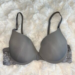 IZOD lace Bra 34C